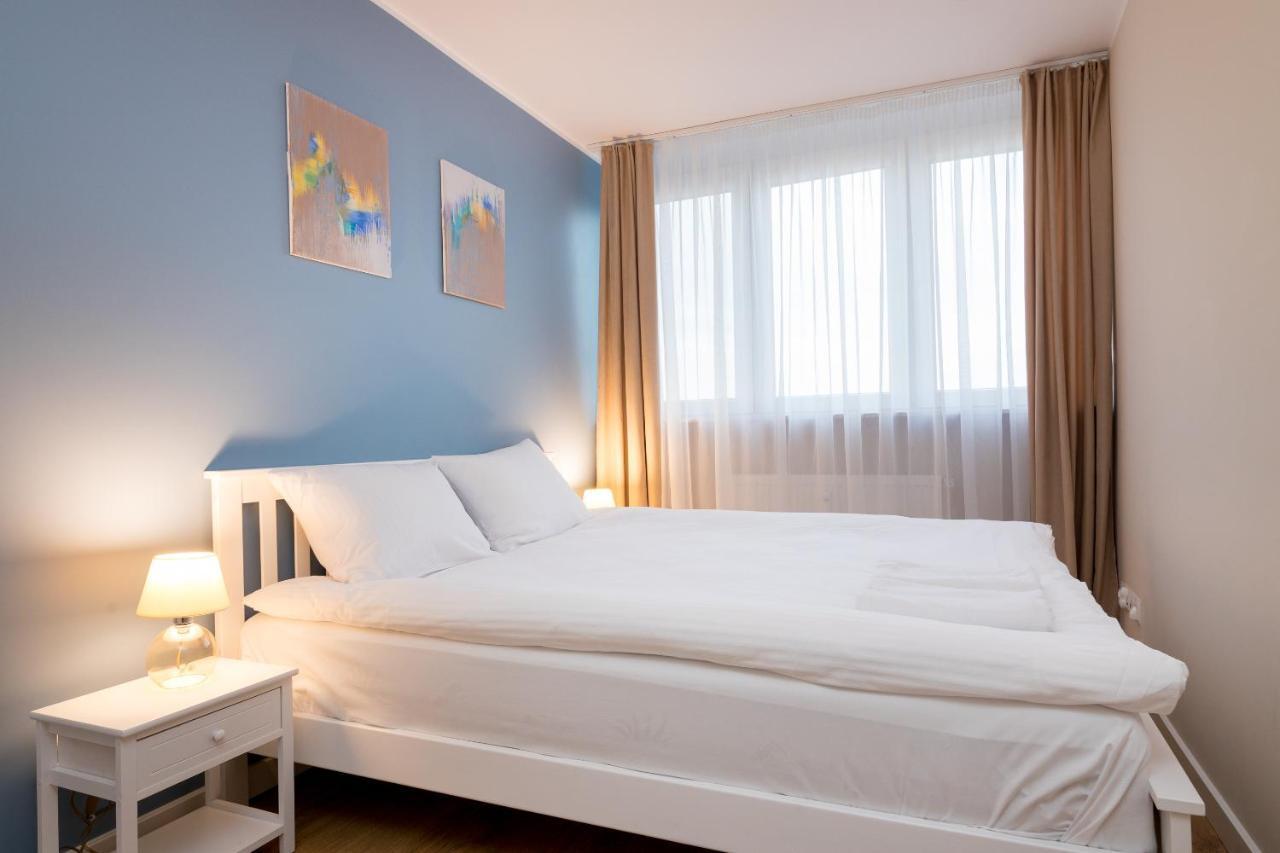 Ochota Homely Apartment Varşovia Exterior foto