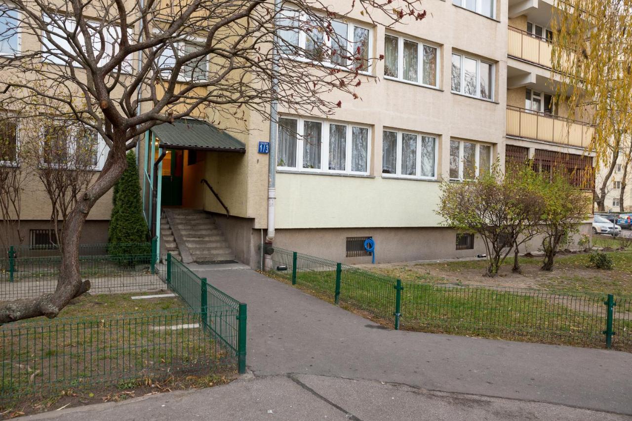 Ochota Homely Apartment Varşovia Exterior foto
